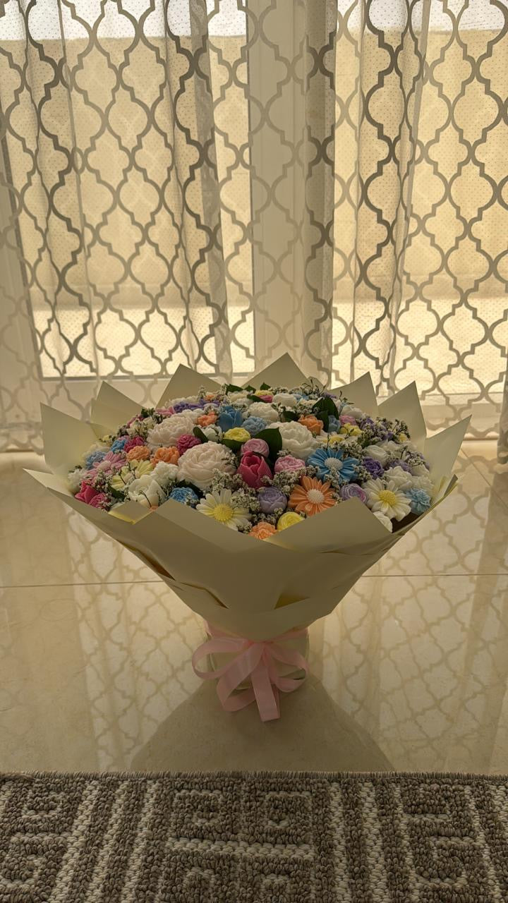 Mixed of colorful and white bouquet