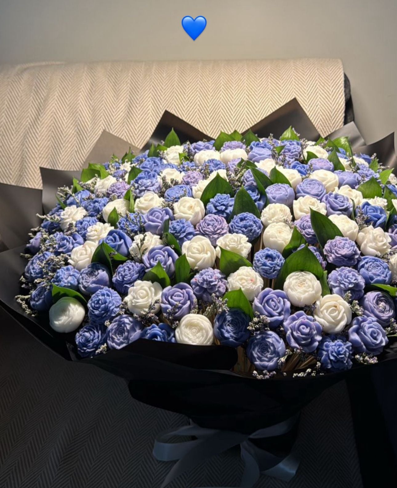 Mini blue bouquets