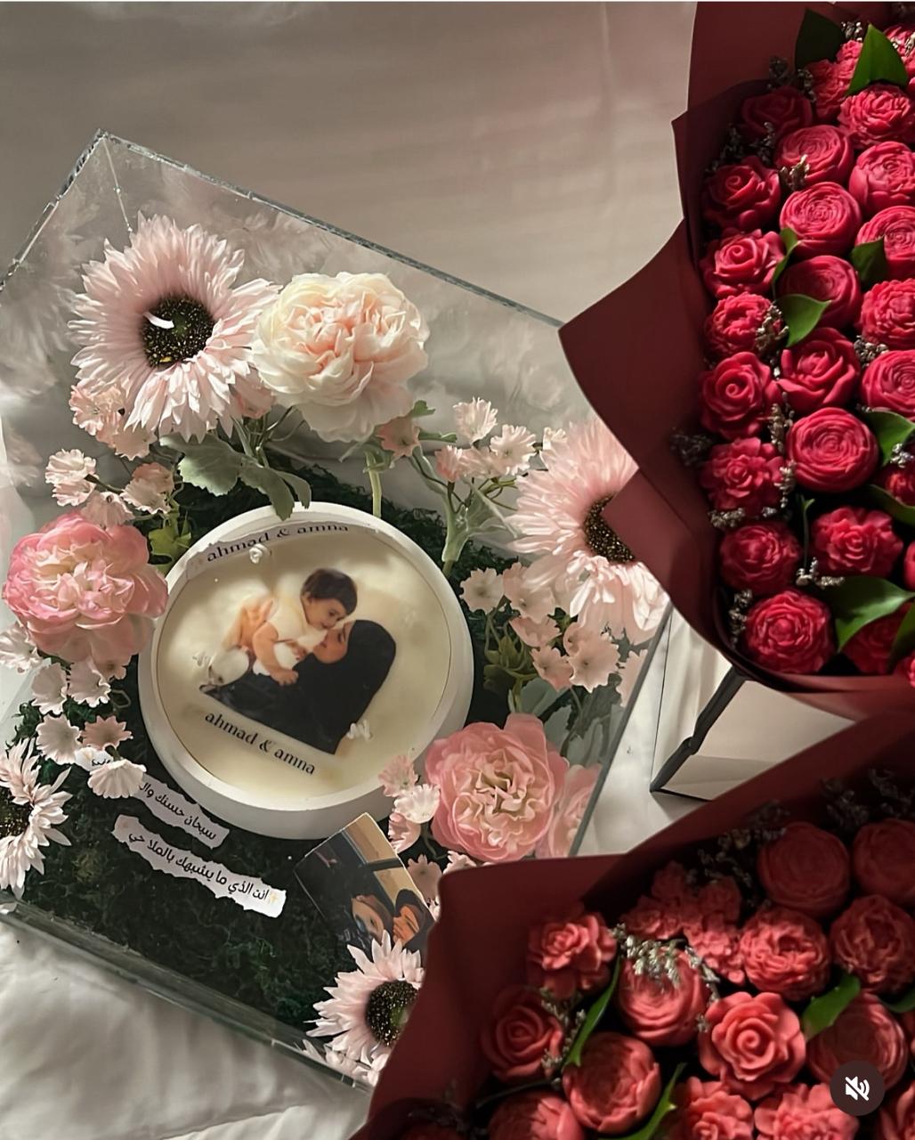 BIG photo candle WITH Acrylic box and flowers