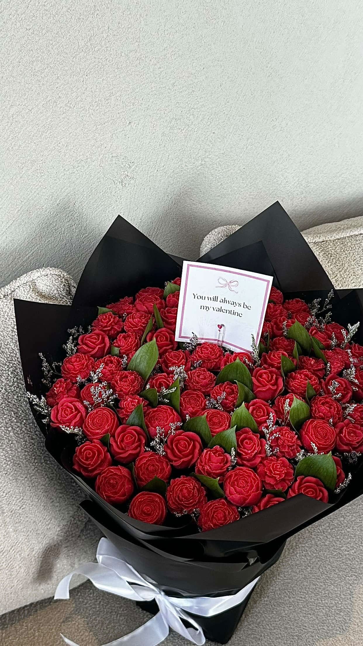Mini Red boquets