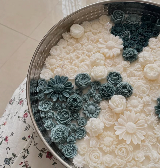 XXL Candle with flower