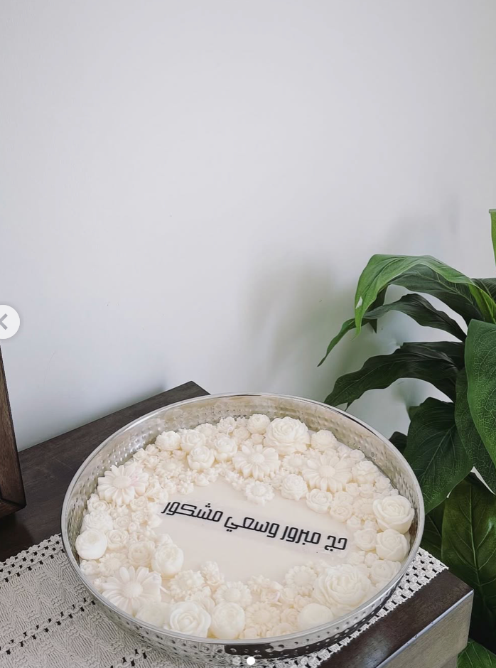 XXL Candle with flower with a phrase.